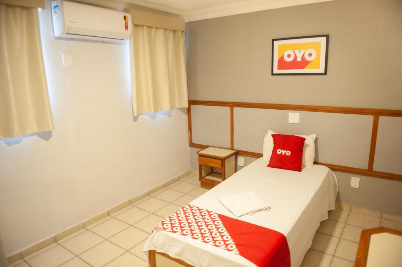 Hotel Teófilo Otoni Exteriör bild